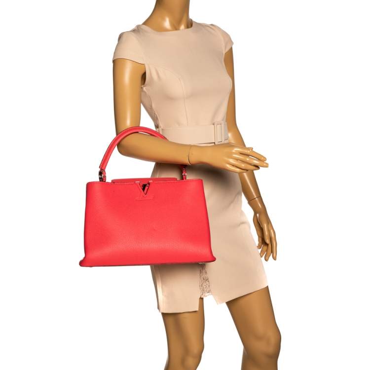 Pre Owned Louis Vuitton Coquelicot Taurillon Leather Capucines MM Bag