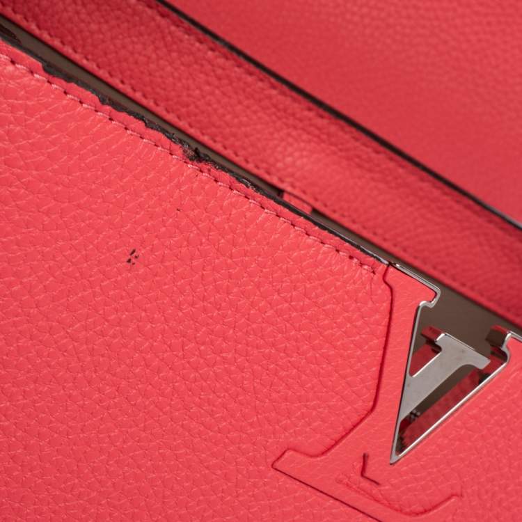Pre Owned Louis Vuitton Coquelicot Taurillon Leather Capucines MM Bag