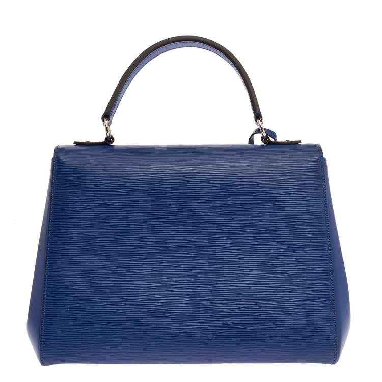 مملوكة مسبقًا Louis Vuitton Blueberry Epi Leather Cluny MM Bag