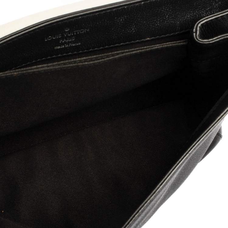 Pre Owned Louis Vuitton Black/White Leather Lockme II Mechanical Flower Bag