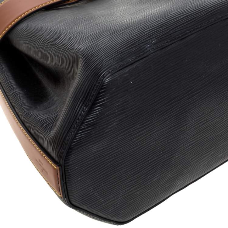 Pre Owned Louis Vuitton Black Epi Leather Twist Bucket Bag