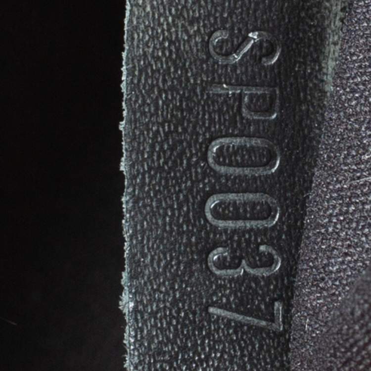 Pre Owned Louis Vuitton Black Epi Leather Speedy 30 Bag