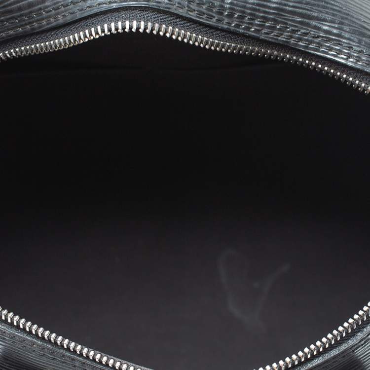Pre Owned Louis Vuitton Black Epi Leather Speedy 30 Bag