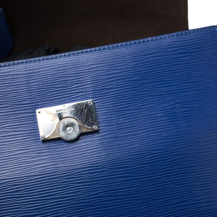 مملوكة مسبقًا Louis Vuitton Blueberry Epi Leather Cluny MM Bag