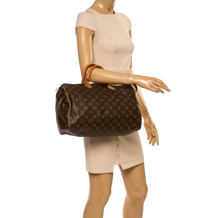 Pre Owned Louis Vuitton Monogram Canvas Speedy 35 Bag