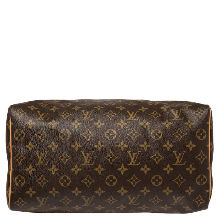 مملوكة مسبقًا Louis Vuitton Monogram Canvas Speedy 35 Bag