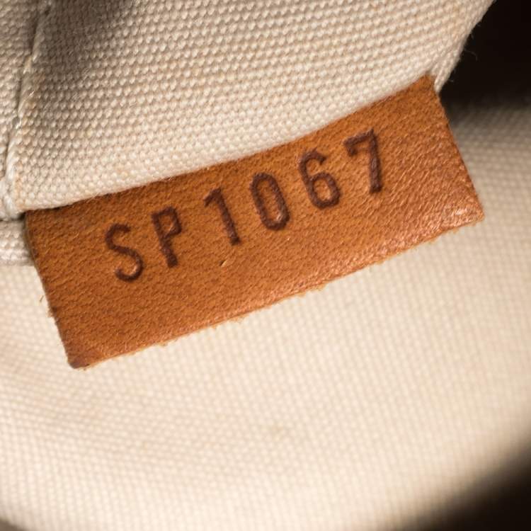 مملوكة مسبقًا Louis Vuitton Monogram Canvas Limited Edition Dentelle Speedy 30 Bag
