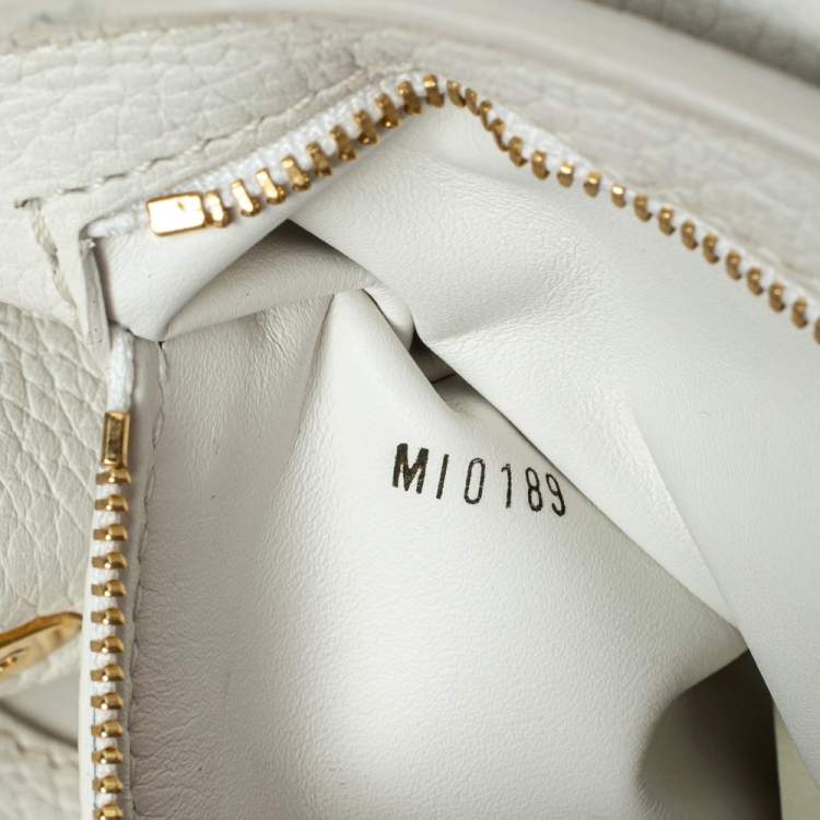 مملوكة مسبقًا Louis Vuitton Snow White Taurillon Leather Capucines BB Bag