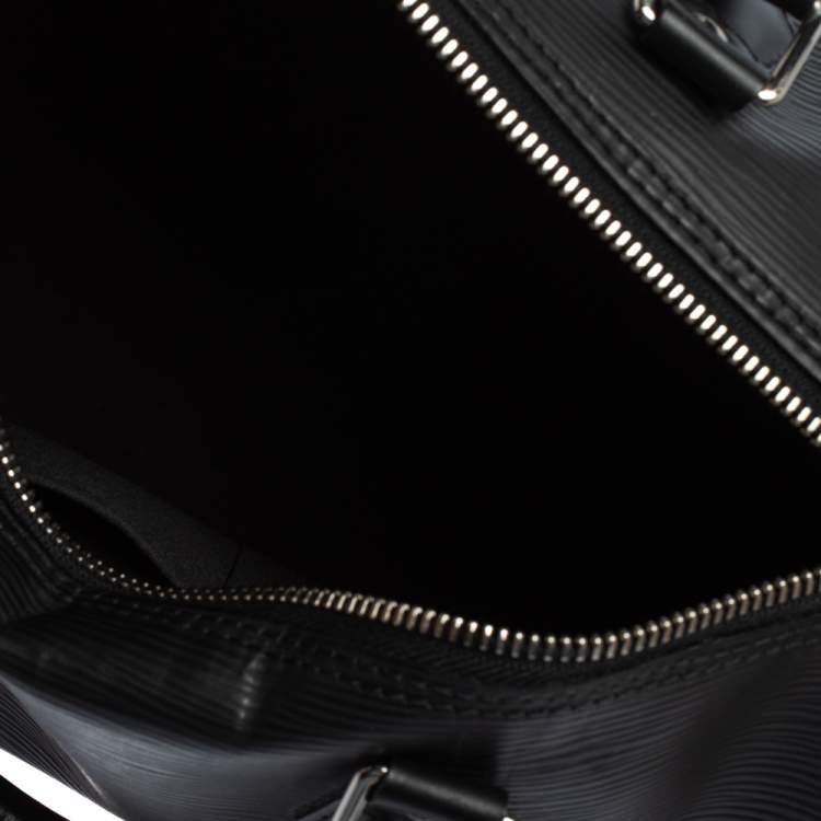مملوكة مسبقًا Louis Vuitton Black Epi Leather Speedy 25 Bag