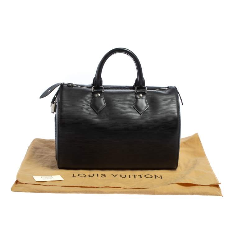 مملوكة مسبقًا Louis Vuitton Black Epi Leather Speedy 25 Bag