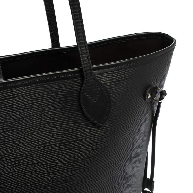 Pre Owned Louis Vuitton Black Epi Leather Neverfull MM Bag