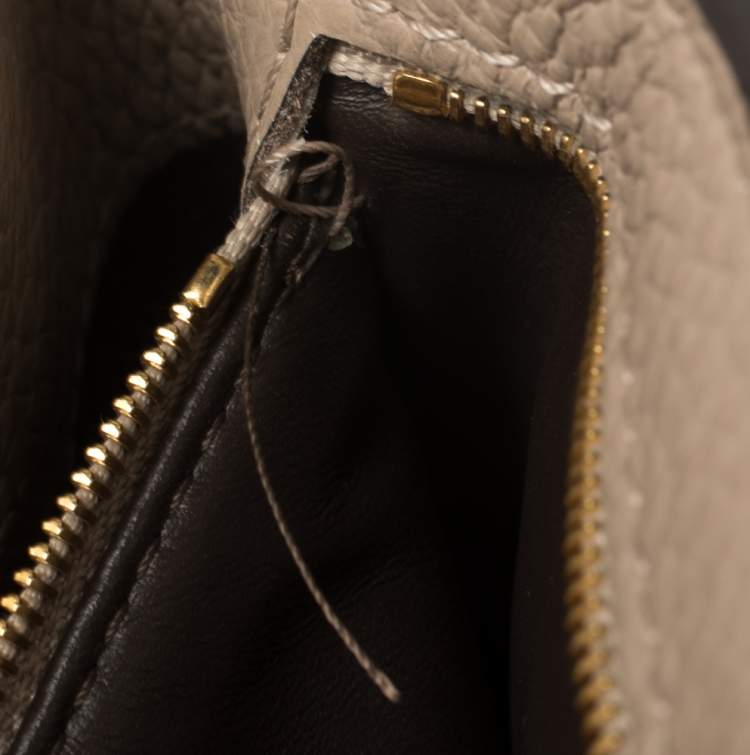 Pre Owned Louis Vuitton Galet Taurillon Leather Capucines BB Bag