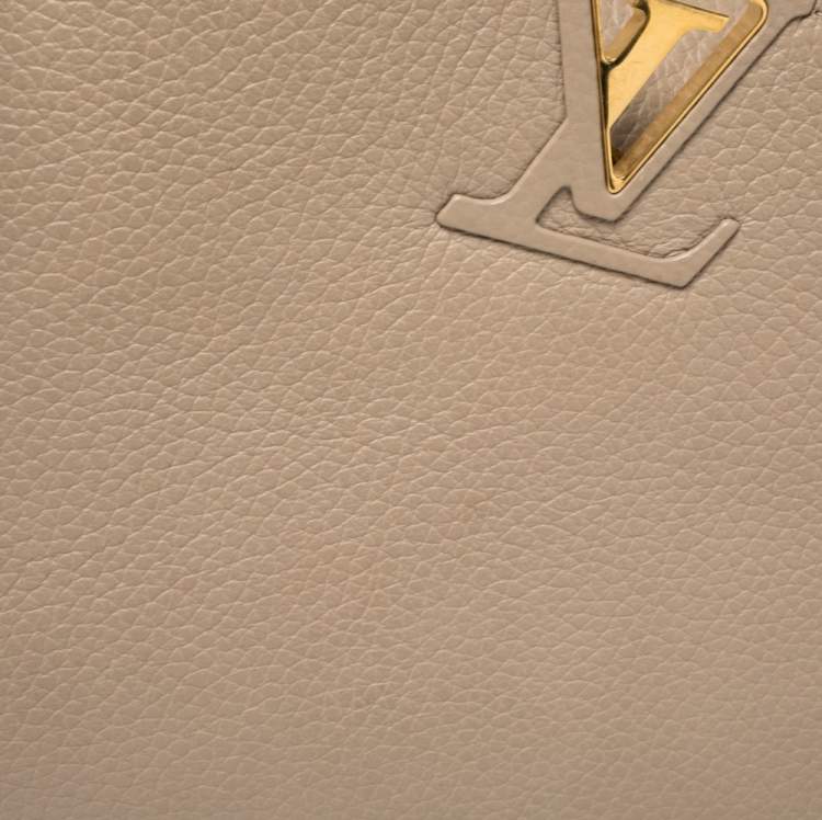 Pre Owned Louis Vuitton Galet Taurillon Leather Capucines BB Bag