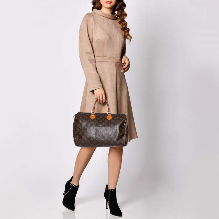 مملوكة مسبقًا Louis Vuitton Monogram Canvas Speedy 35 Bag