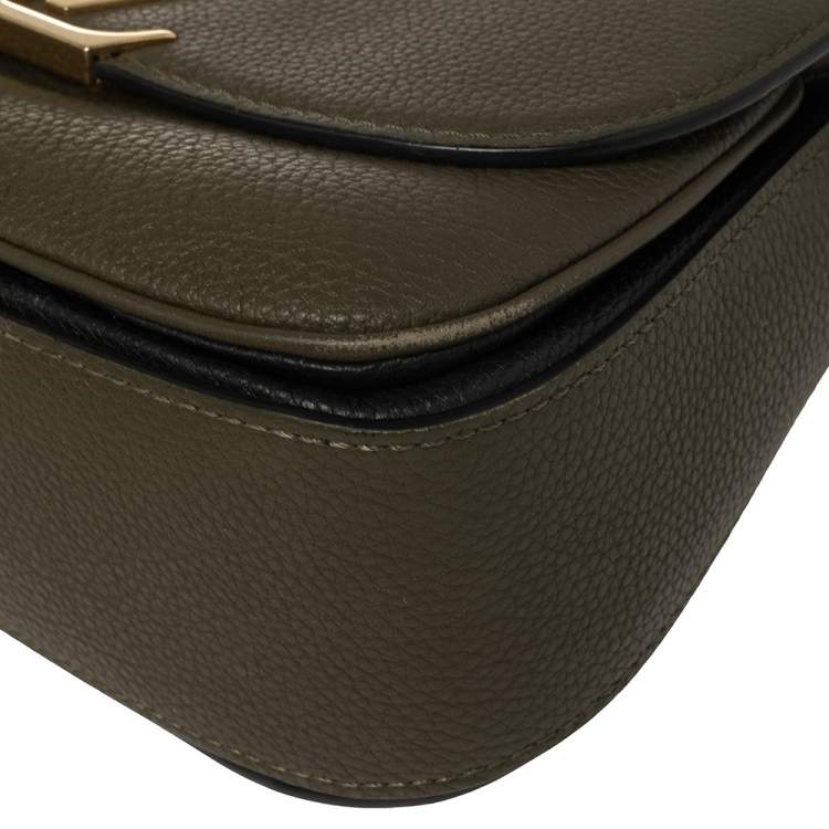 Pre Owned Louis Vuitton Army Leather Neo Vivienne Bag