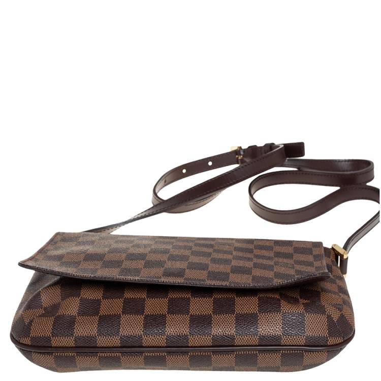 Pre Owned Louis Vuitton Damier Ebene Canvas Musette Tango Messenger Bag