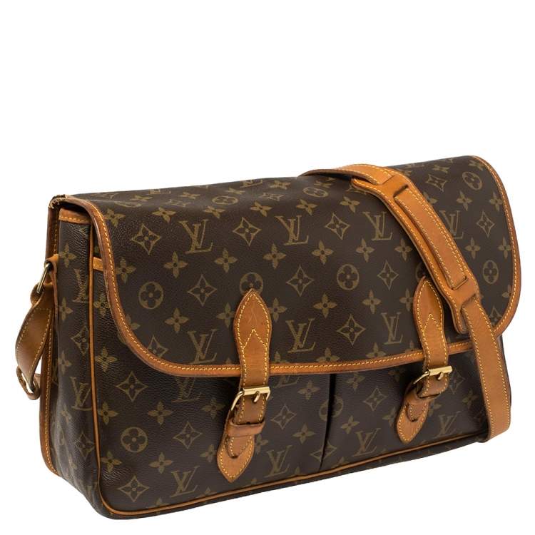 Pre Owned Louis Vuitton Monogram Canvas Sac Gibeciere GM Bag