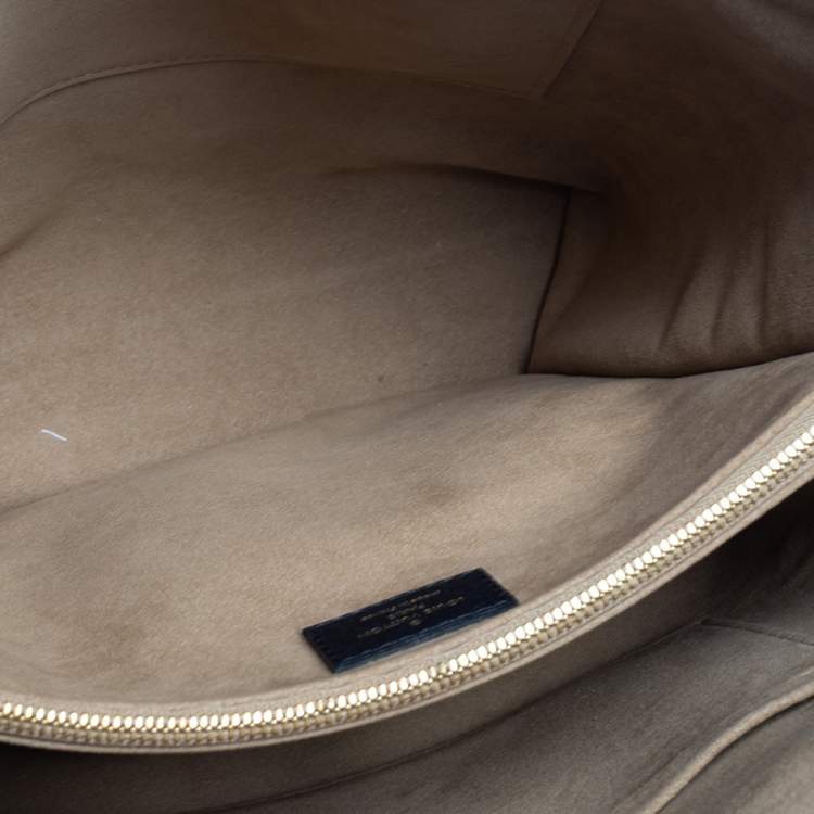 Pre Owned Louis Vuitton Black Taurillon Leather Volta Bag