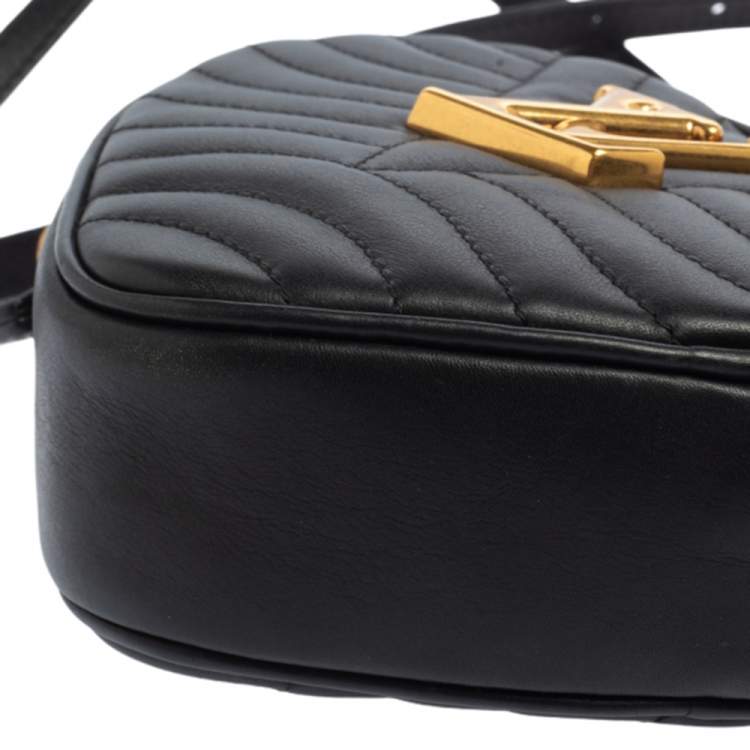 Pre Owned Louis Vuitton Black Leather New Wave Heart Belt Bag