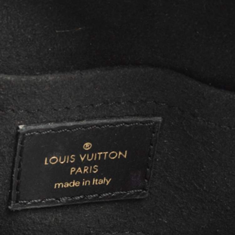 Pre Owned Louis Vuitton Black Leather New Wave Heart Belt Bag