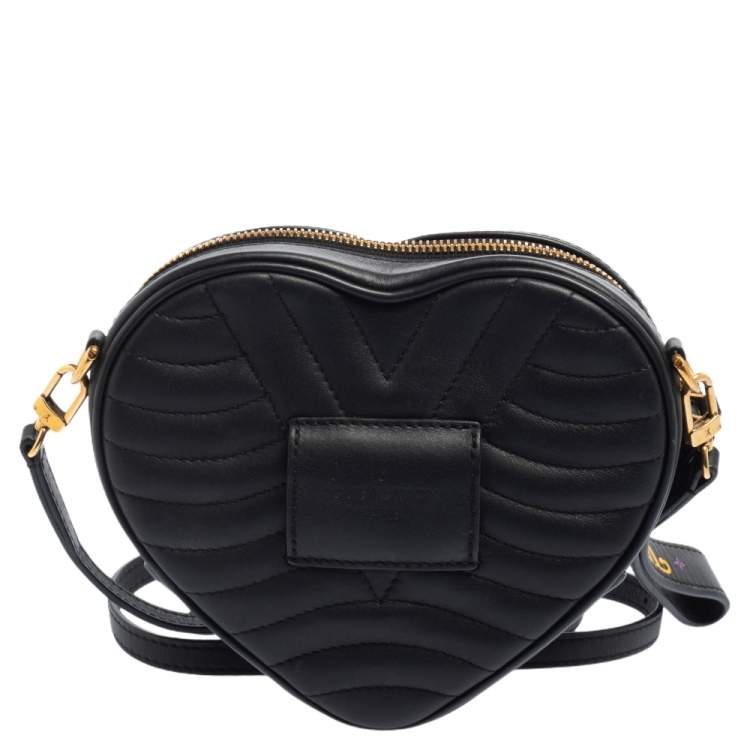 Pre Owned Louis Vuitton Black Leather New Wave Heart Belt Bag