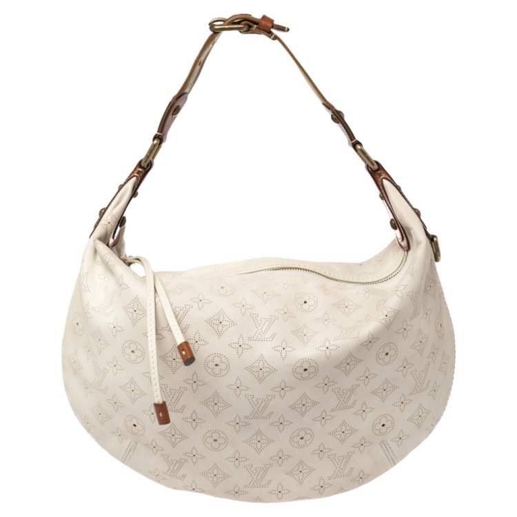 Louis Vuitton Limited Edition White Mahina Leather Onatah GM Bag