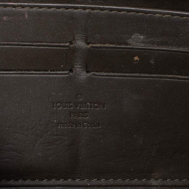 Pre Owned Louis Vuitton Vert Olive Monogram Vernis Zippy Wallet