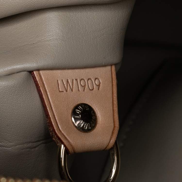 Pre Owned Louis Vuitton Beige Monogram Vernis Houston Bag