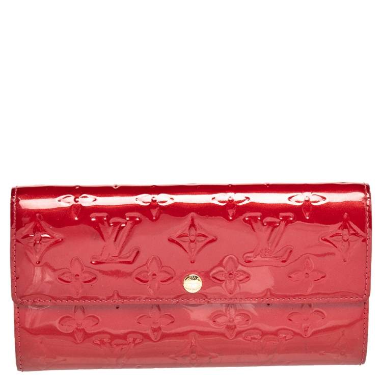 Authentic Louis Vuitton Red Vernis Sarah Chain Wallet LV