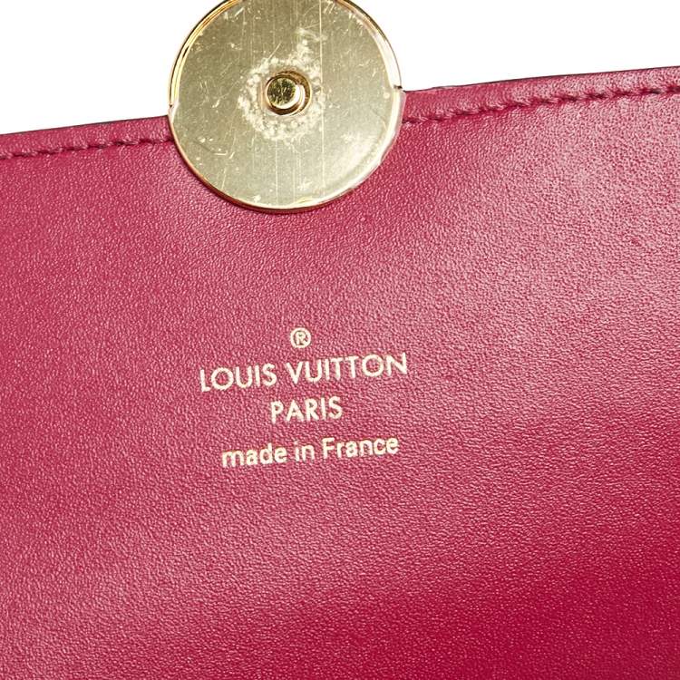 مملوكة مسبقًا Louis Vuitton Fuchsia  Monogram Canvas Flore Wallet on Chain