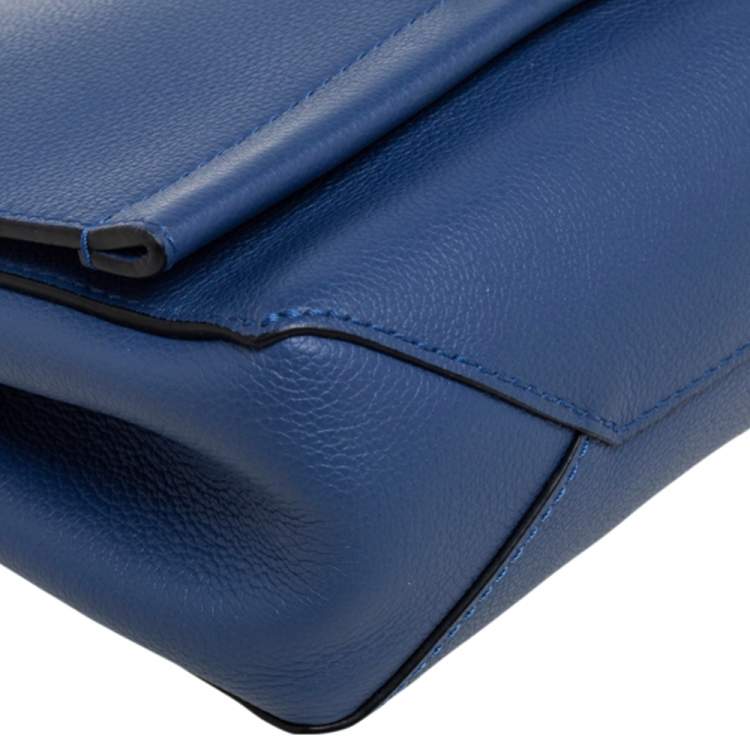 Pre Owned Louis Vuitton Blue Leather Lockme II BB Bag