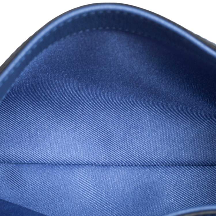 Pre Owned Louis Vuitton Blue Leather Lockme II BB Bag