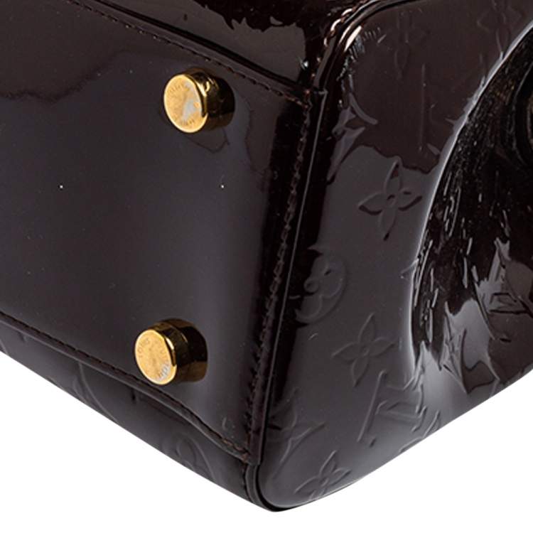 مملوكة مسبقًا Louis Vuitton Amarante Monogram Vernis Brea GM Bag