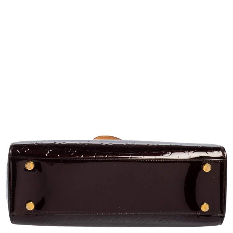 مملوكة مسبقًا Louis Vuitton Amarante Monogram Vernis Brea GM Bag