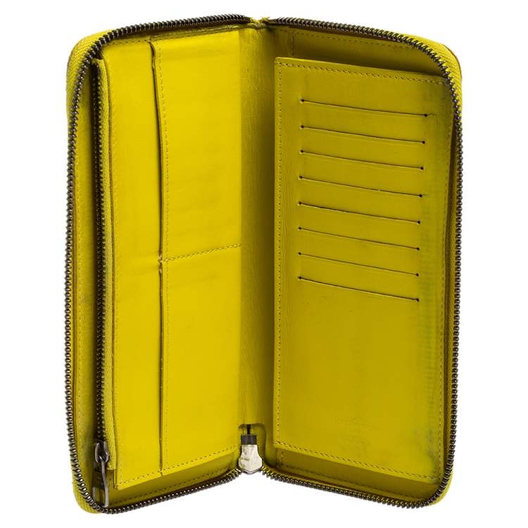 Louis Vuitton Tassel Yellow Epi Leather Porte Tresor International
