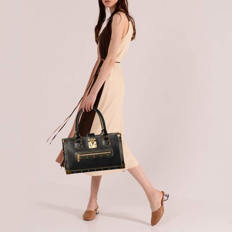 Authentic Louis Vuitton White Studded Suhali Leather Le Fabuleux Bag.