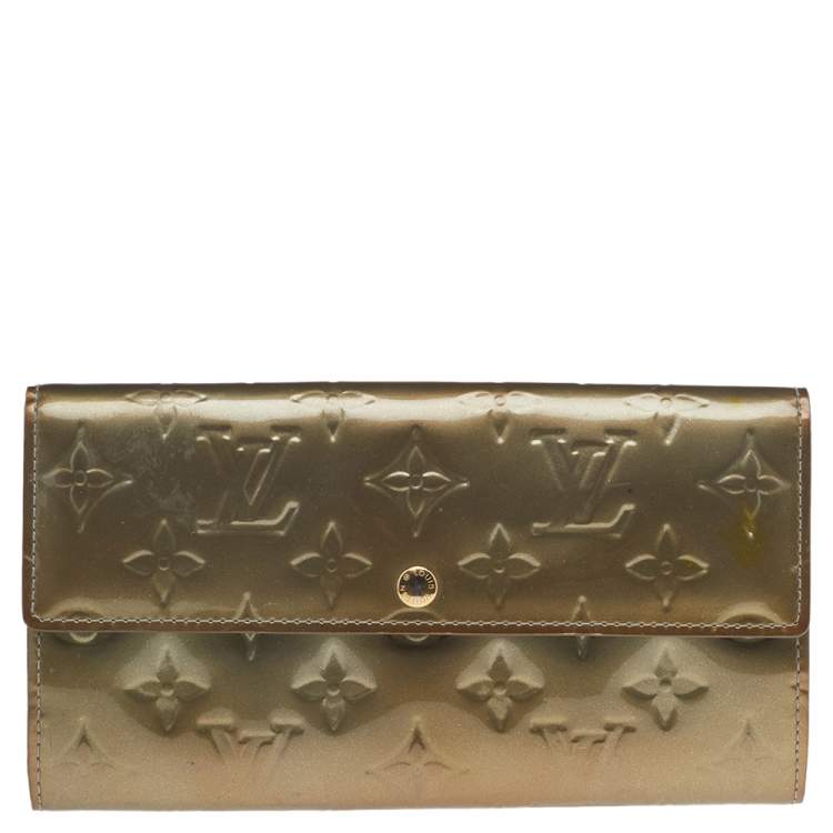 Louis Vuitton Monogram Vernis Sarah Wallet Louis Vuitton | The Luxury Closet