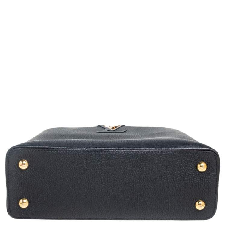 Pre Owned Louis Vuitton Noir Cuir Taurillon Leather Capucines MM Bag