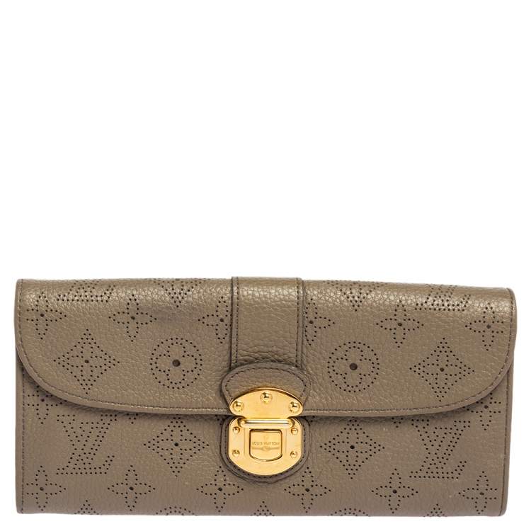 Louis Vuitton Grey Ebene Monogram Mahina Leather Amelia Wallet