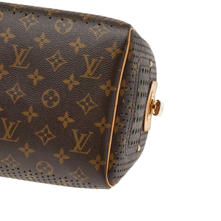 مملوكة مسبقًا Louis Vuitton Green Monogram Perforated Canvas Limited Edition Speedy 30 Bag