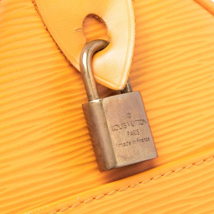 مملوكة مسبقًا Louis Vuitton Mandarin Epi Leather Speedy 25 Bag