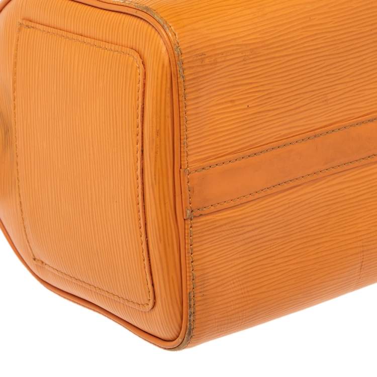 مملوكة مسبقًا Louis Vuitton Mandarin Epi Leather Speedy 25 Bag