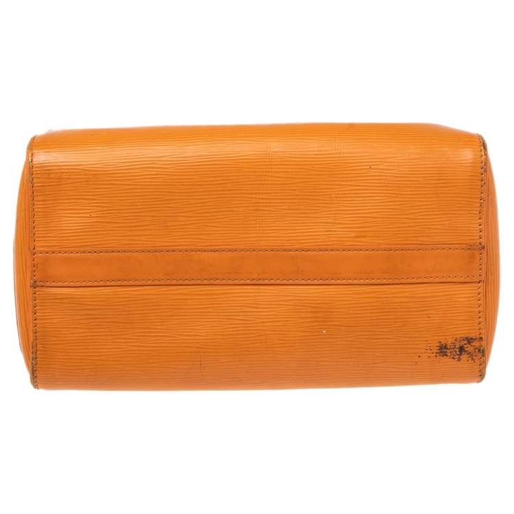 مملوكة مسبقًا Louis Vuitton Mandarin Epi Leather Speedy 25 Bag