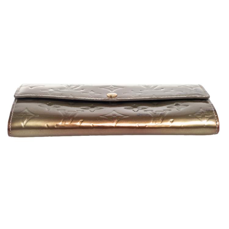 Pre Owned Louis Vuitton Gris Art Deco Monogram Vernis Sarah Wallet