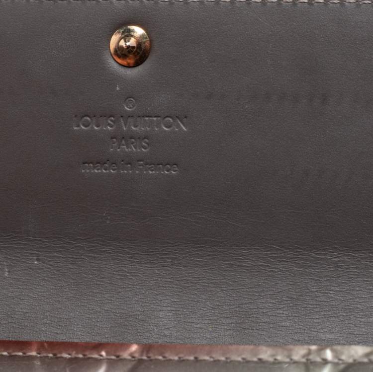 Pre Owned Louis Vuitton Gris Art Deco Monogram Vernis Sarah Wallet