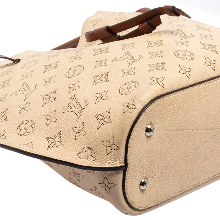 Pre Owned Louis Vuitton Opal Monogram Mahina Leather Girolata Bucket Bag