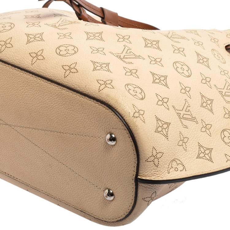 Pre Owned Louis Vuitton Opal Monogram Mahina Leather Girolata Bucket Bag