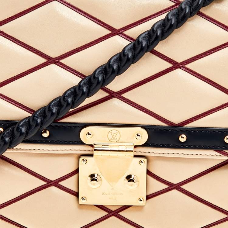 Pre Owned Louis Vuitton Beige/Black Leather Malletage Pochette Flap Bag