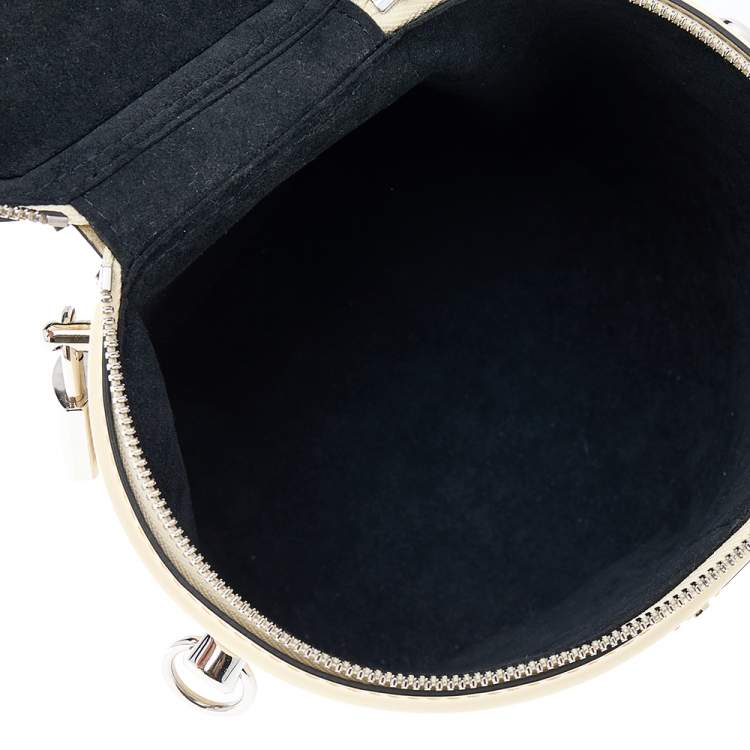 Pre Owned Louis Vuitton Banane Epi Leather Cannes Bag