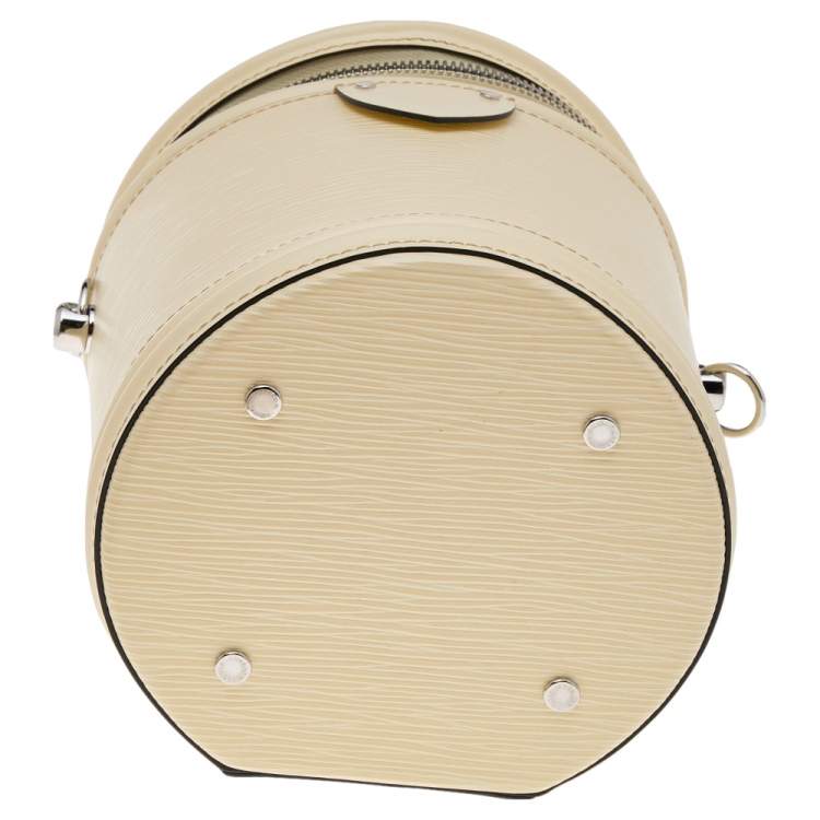 Pre Owned Louis Vuitton Banane Epi Leather Cannes Bag